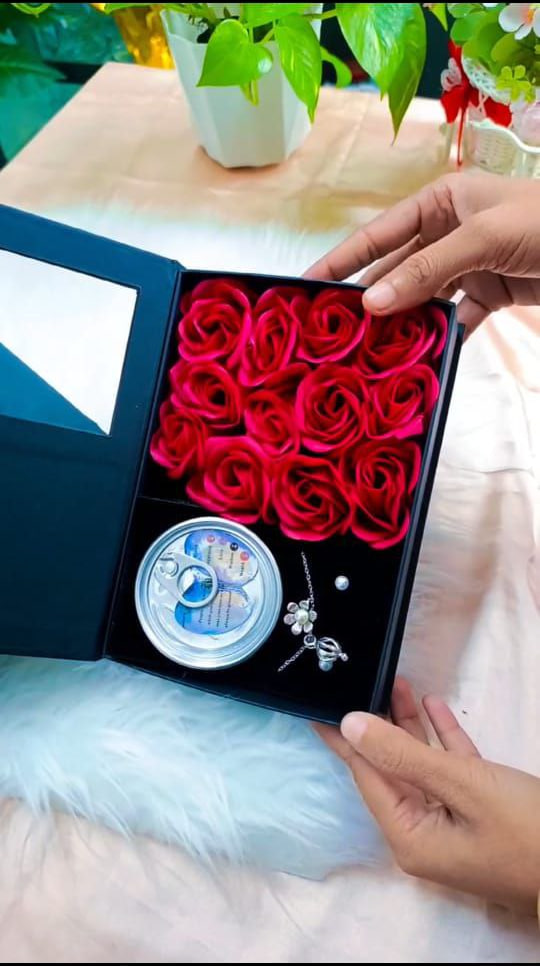 Gold Pearl Necklace Set with Heart Pendant